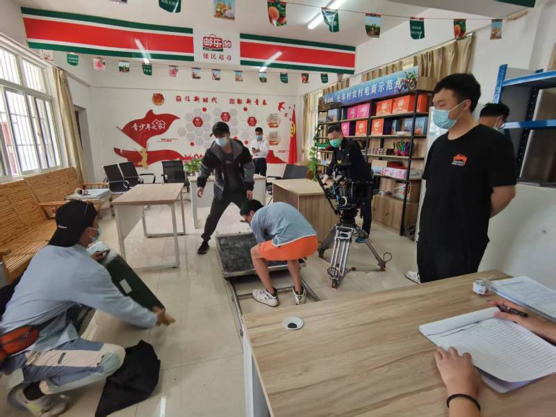 乐业县广告片拍摄公司：极简主义践行者，少即是多的视觉哲学